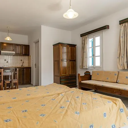 Golden Silence Agios Prokopios (Naxos)