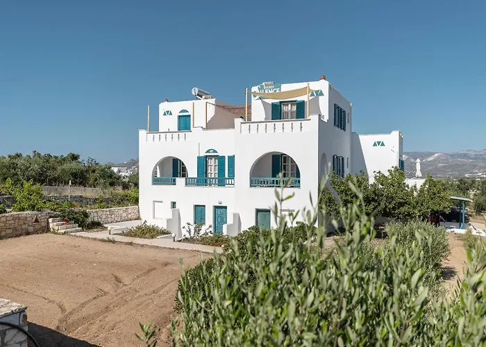 Golden Silence Apartment *