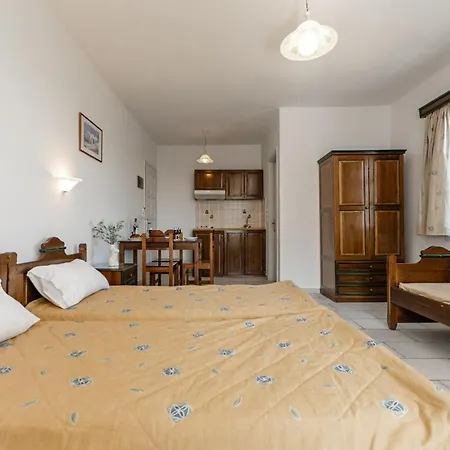 Apartment Golden Silence